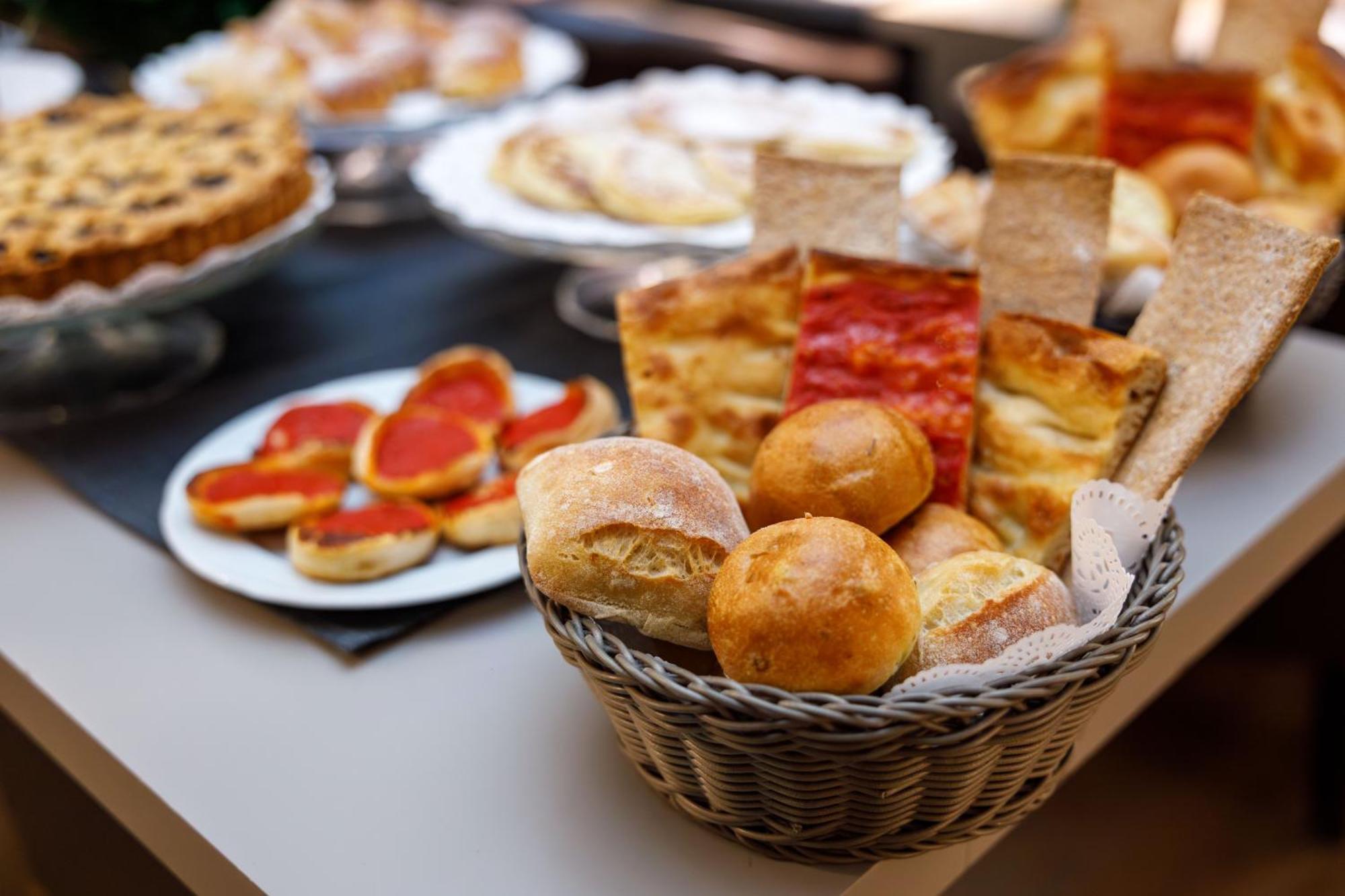 Piazza Farnese Luxury Suites Roma Ngoại thất bức ảnh